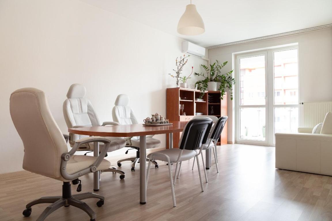 Appartement Great Tourist And Business Near Center
